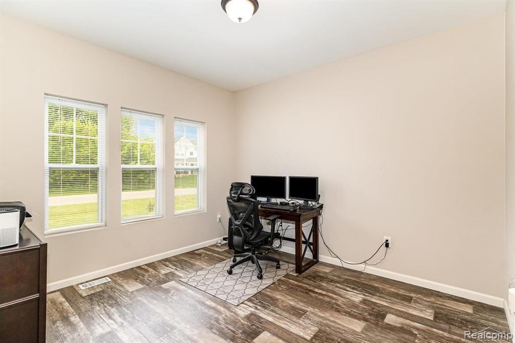 7302 Geraldine Circle, Swartz Creek, MI 48473 — Photo 14