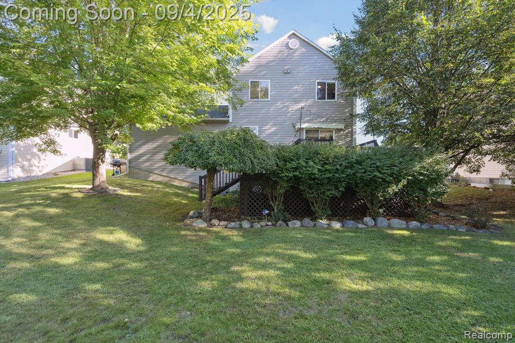 918 E Caroline Street, Fenton, MI 48430 — Photo 37
