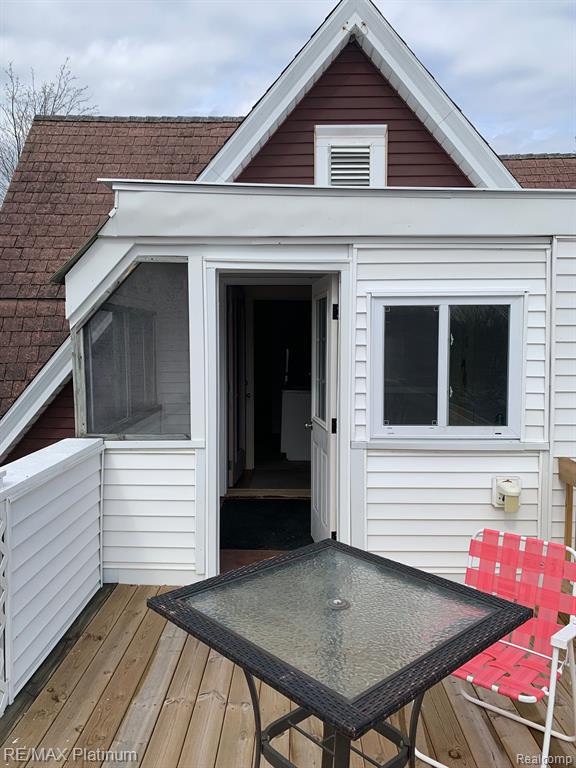 403 E CLINTON Street, Howell, MI 48843 — Photo 21