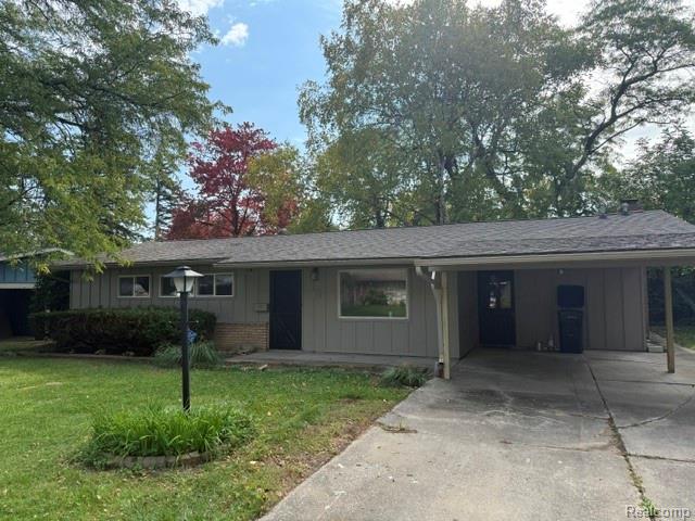 1813 Greenbriar Lane, Flint, MI 48507