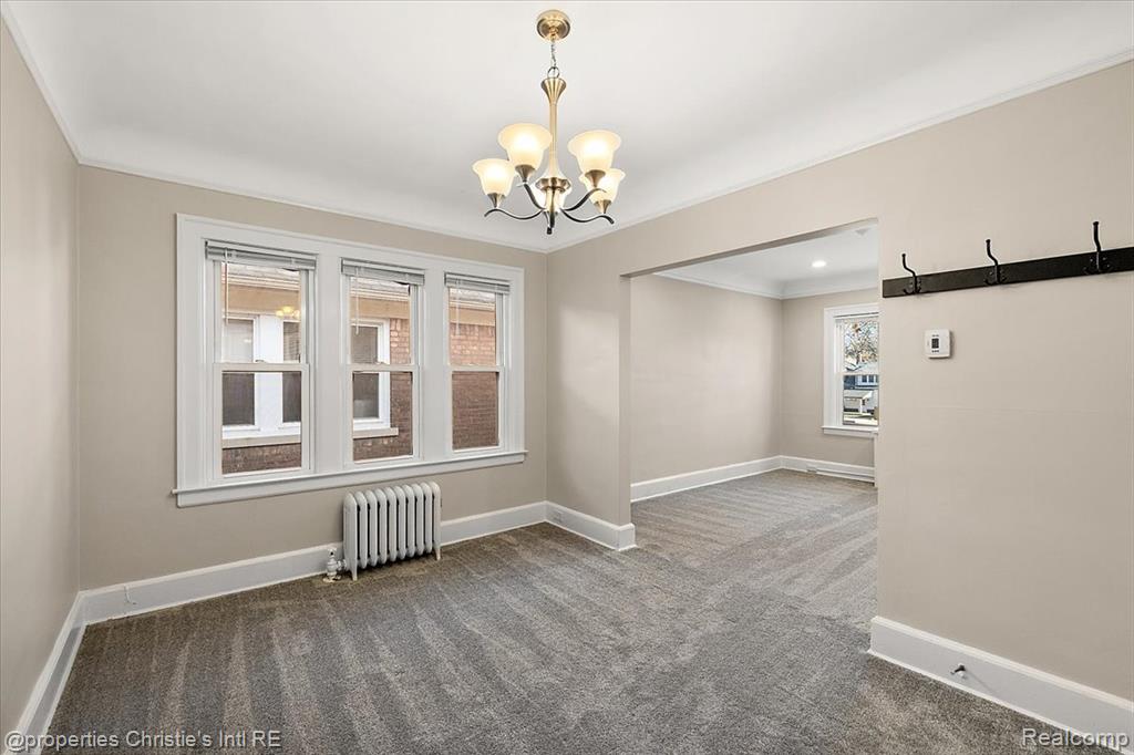 829 Beaconsfield Ave, Grosse Pointe Park, MI 48230 — Photo 9