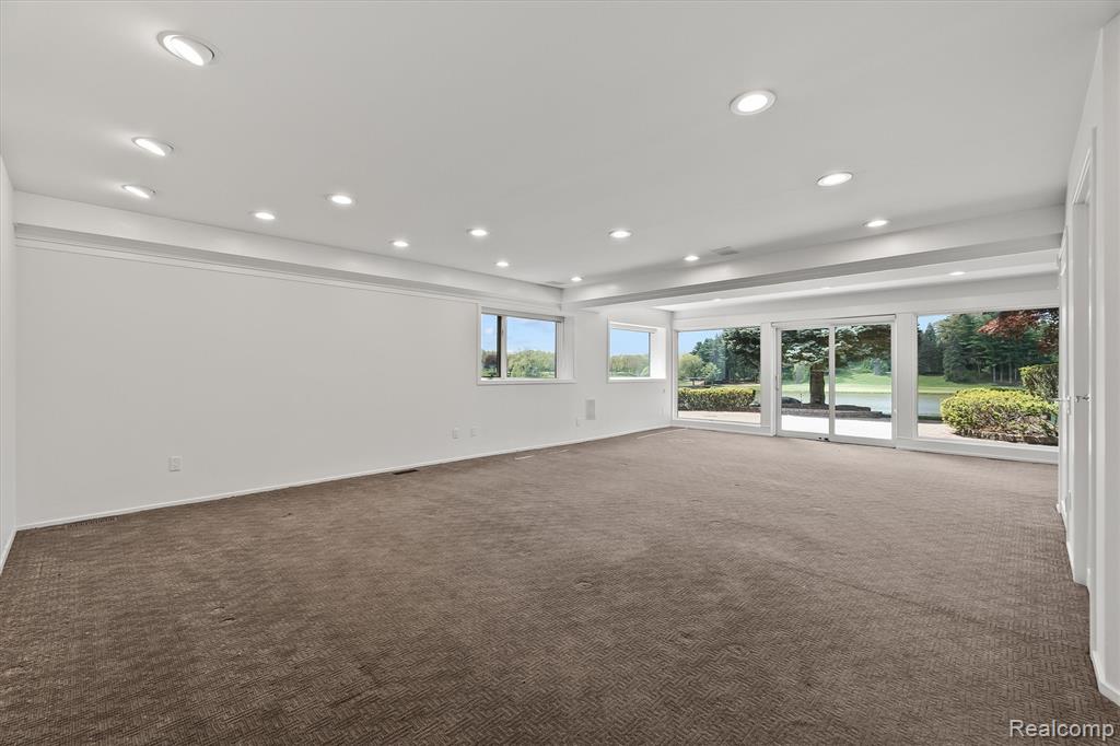 1762 Saint Johns Court, Bloomfield Hills, MI 48302 — Photo 28