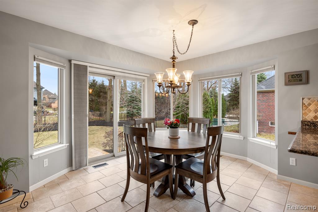 54652 White Spruce Lane, Shelby Twp, MI 48315 — Photo 19