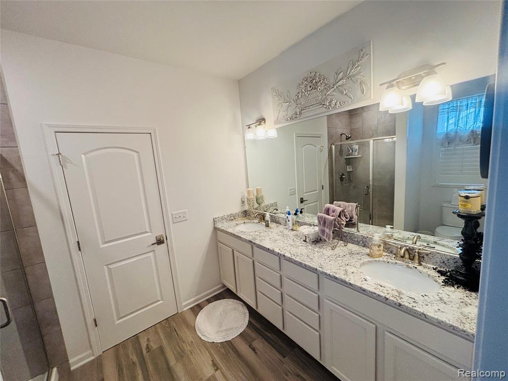 8215 Carston Lane Lane, Green Oak, MI 48116 — Photo 30