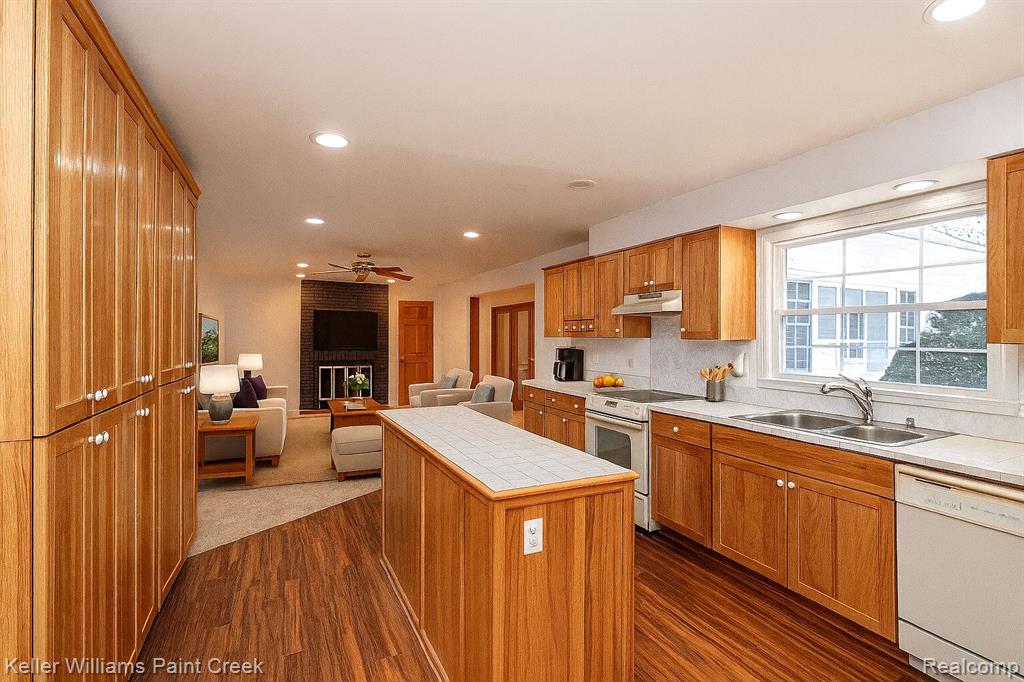 3510 W Orchard Drive, Metamora, MI 48455 — Photo 12