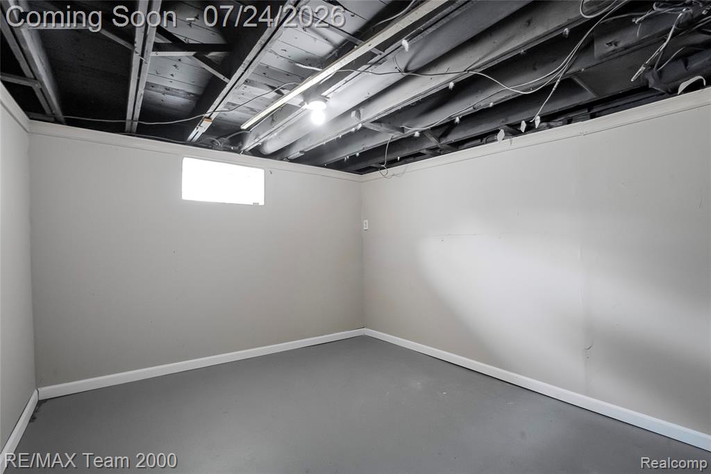 19615 Eastwood Drive, Harper Woods, MI 48225 — Photo 42