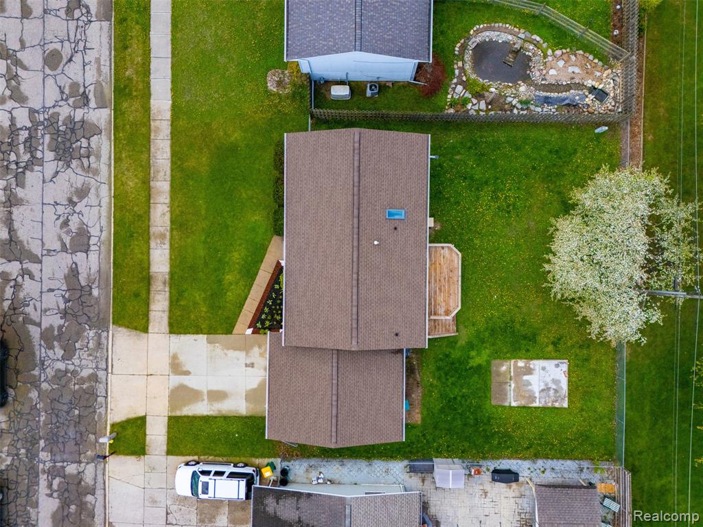 70415 Canterbury Drive, Richmond, MI 48062 — Photo 39