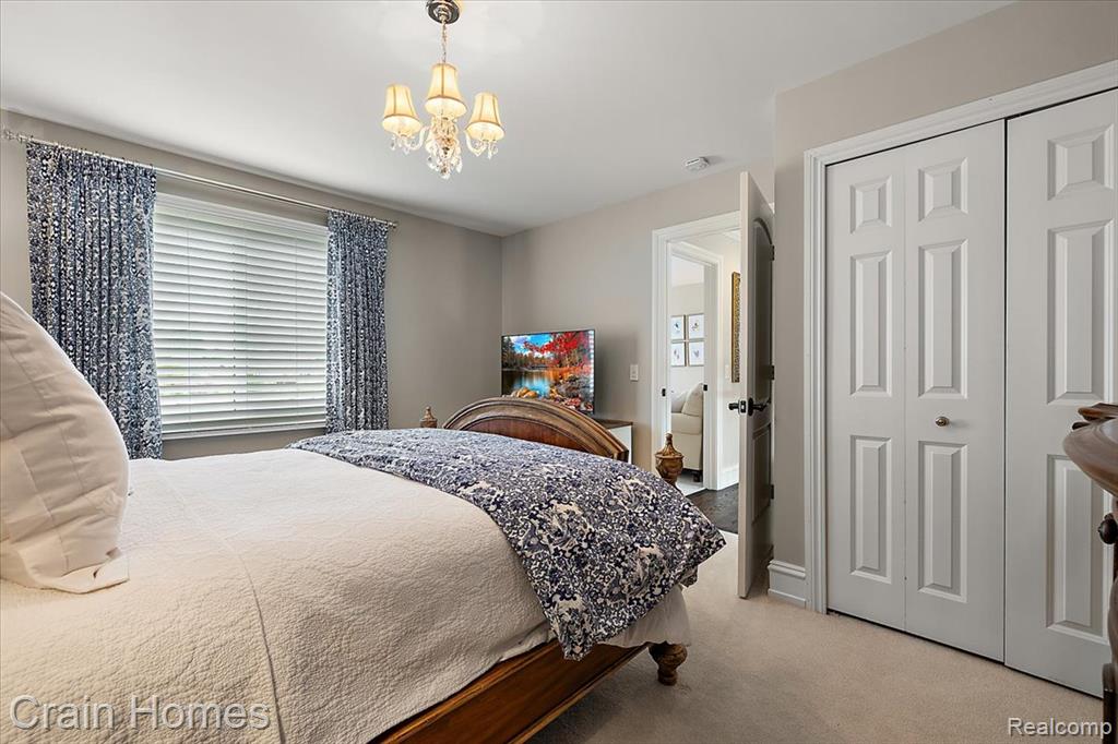 49729 SANDRA Drive, Shelby Twp, MI 48315 — Photo 43