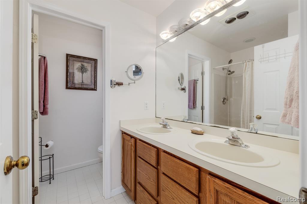 7312 LINDEN Road, Fenton, MI 48430 — Photo 24