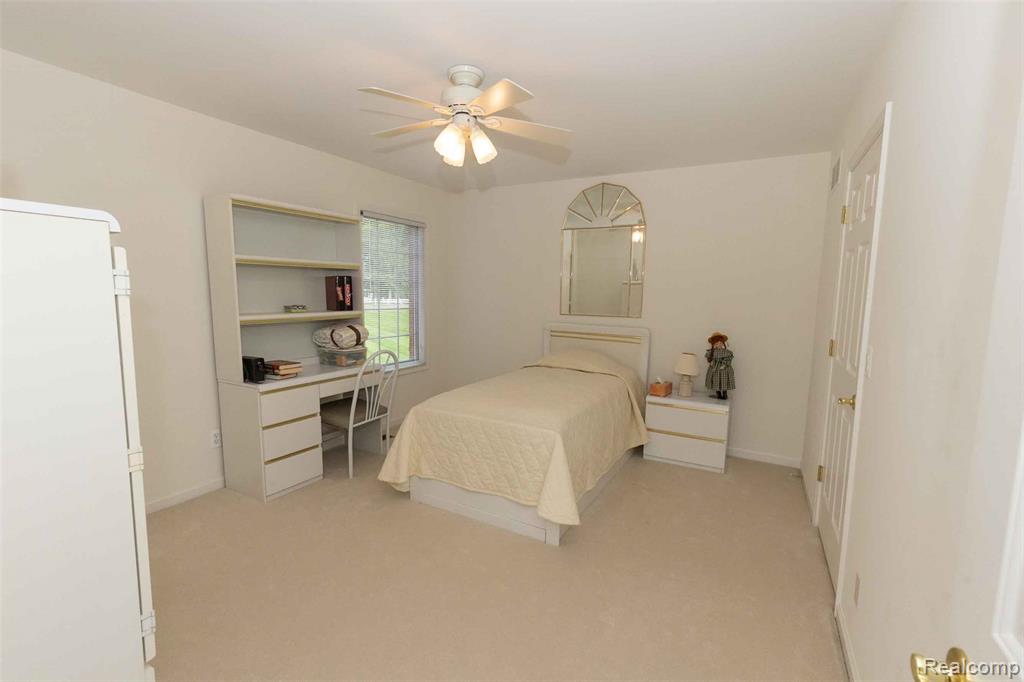 2051 Scott Lake RD Road, Waterford, MI 48328 — Photo 22