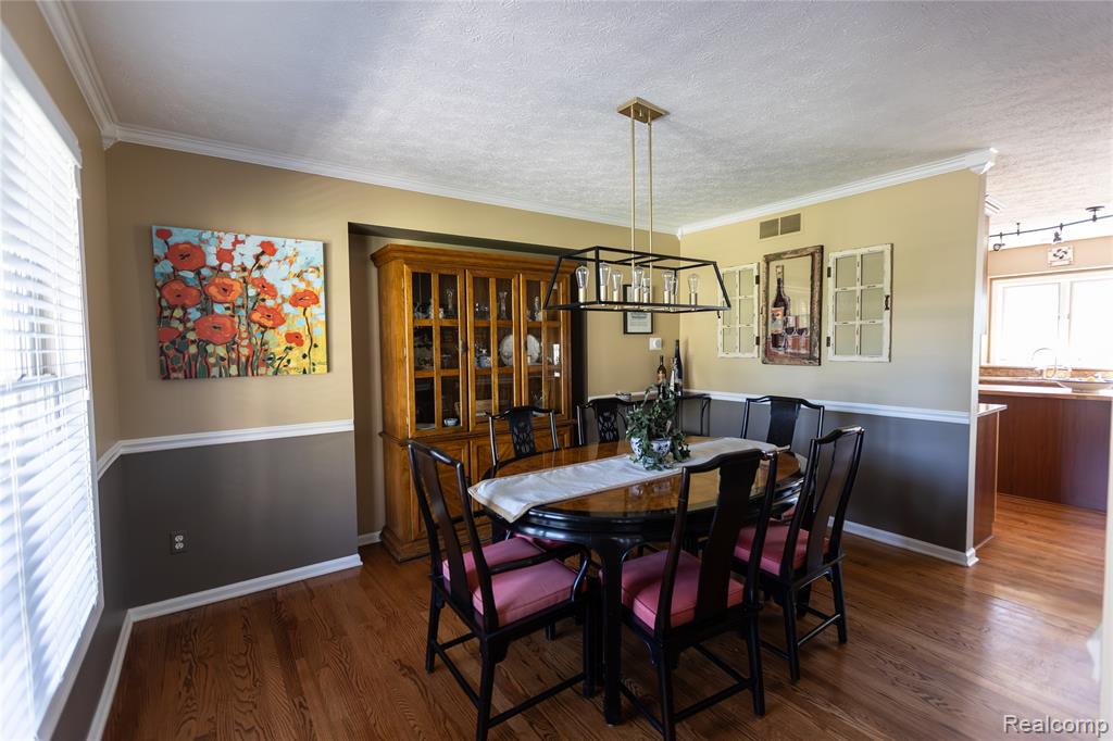 7988 Hillside Lakes Drive, Brighton, MI 48116 — Photo 15