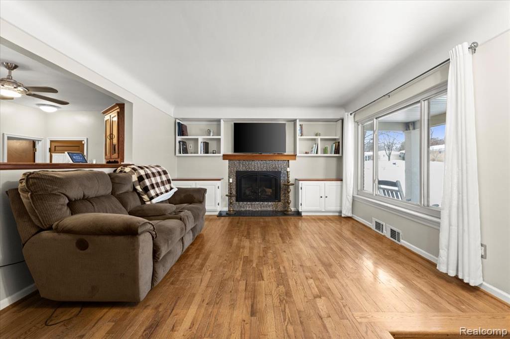 52443 Pappy Lane, Shelby Twp, MI 48316 — Photo 5