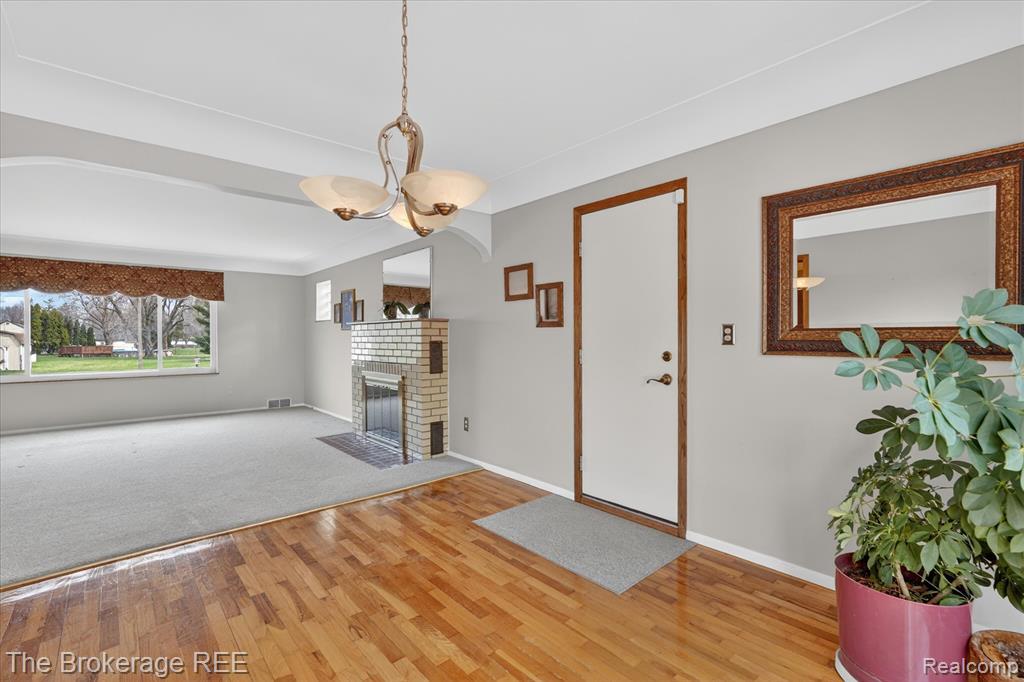 4224 Potter Road, Burton, MI 48509 — Photo 14