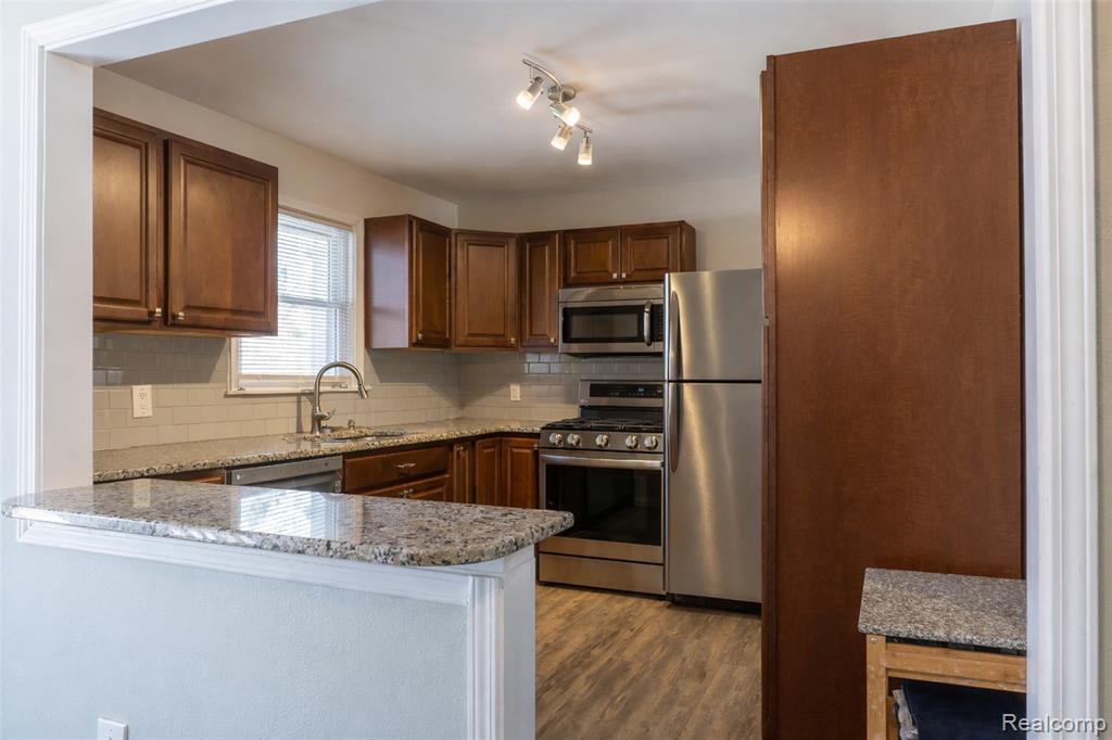 4701 Clintonville Road, Clarkston, MI — Photo 13