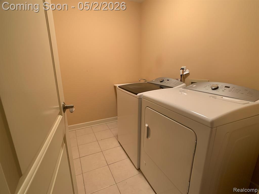 6603 BERRY CREEK Lane, West Bloomfield, MI — Photo 32