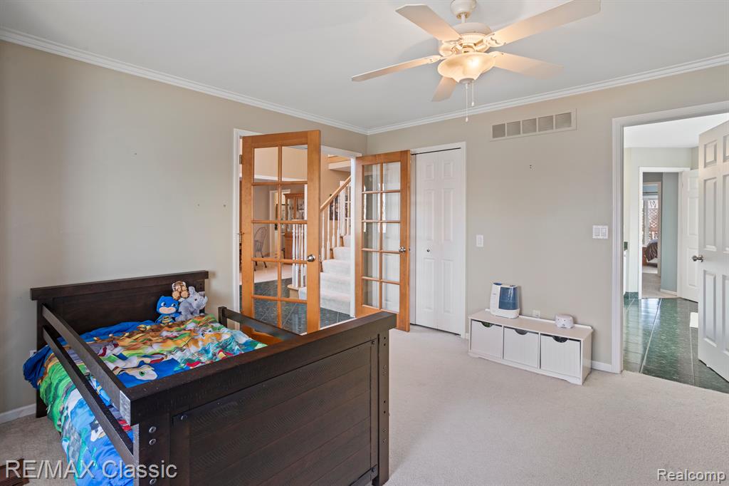 6904 GRANGER Drive, Troy, MI 48098 — Photo 29
