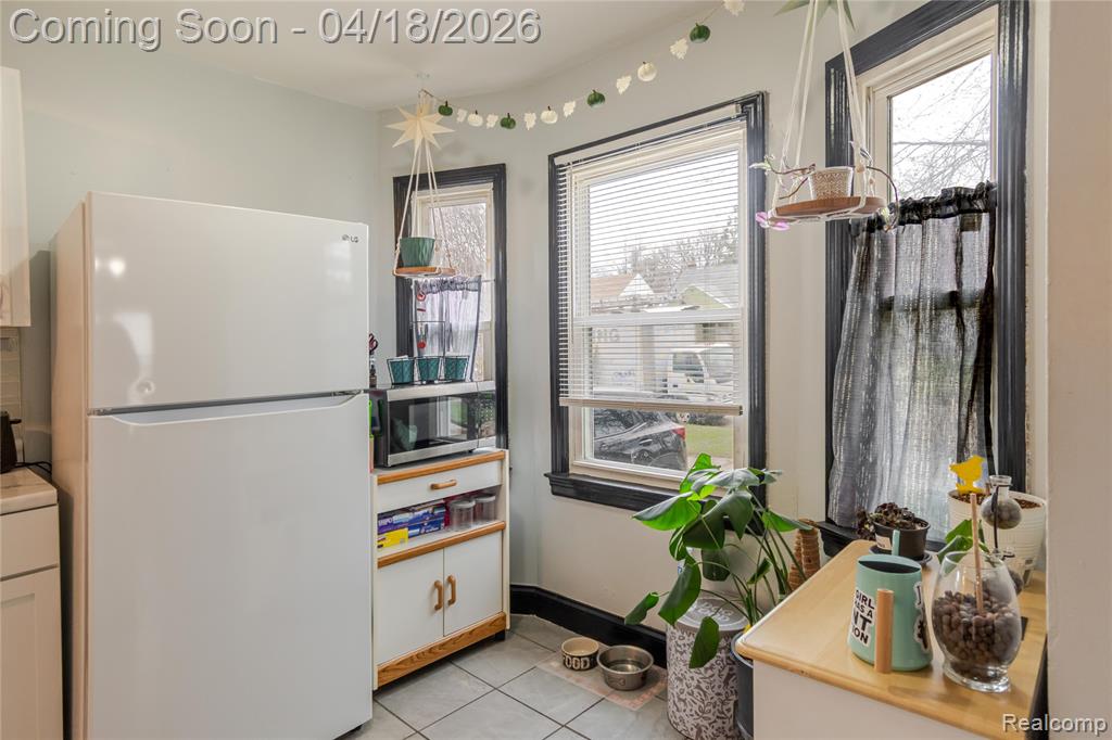 18665 Olympia, Redford, MI 48240 — Photo 7