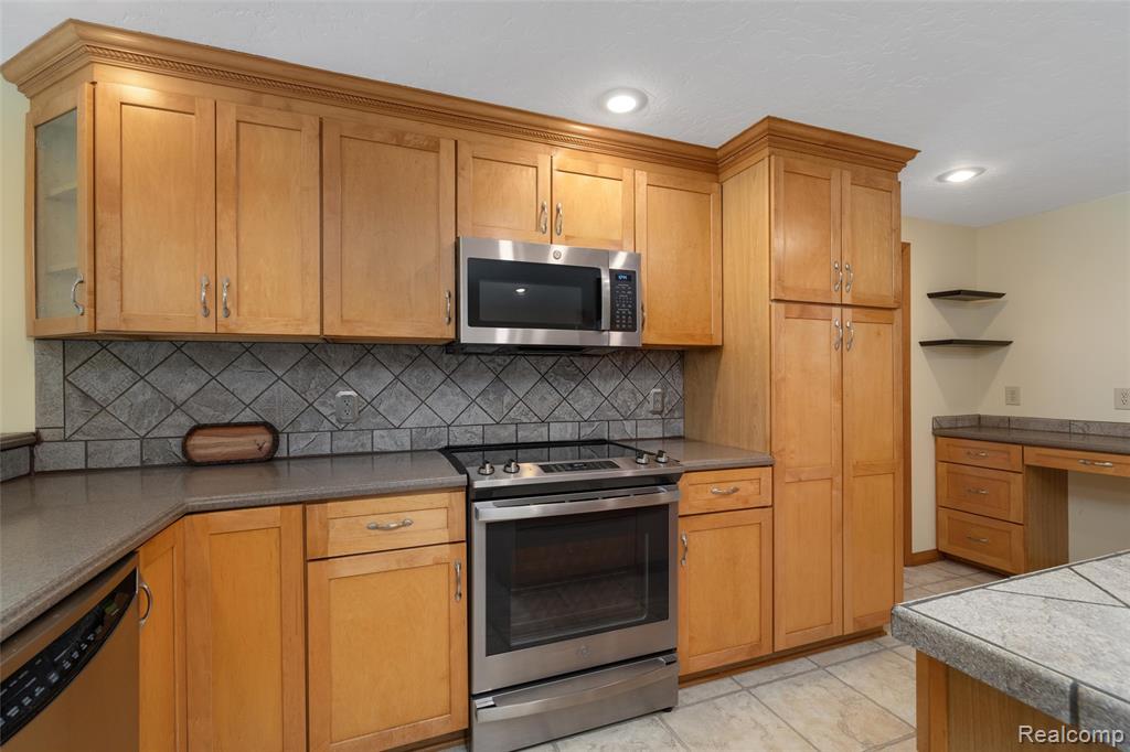 1581 S Force Road, Attica, MI 48412 — Photo 18