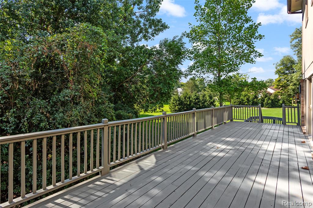 6890 Duchess Court, Troy, MI 48098 — Photo 56