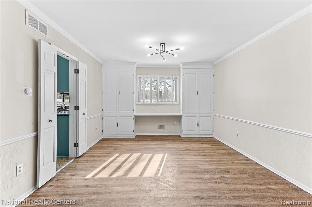 4817 Faircourt Drive, West Bloomfield, MI — Photo 31