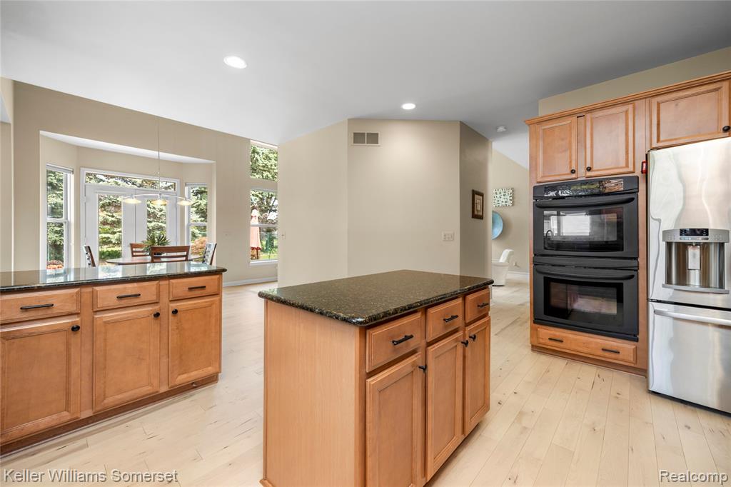 8354 Hummingbird, Commerce Twp, MI 48382 — Photo 27