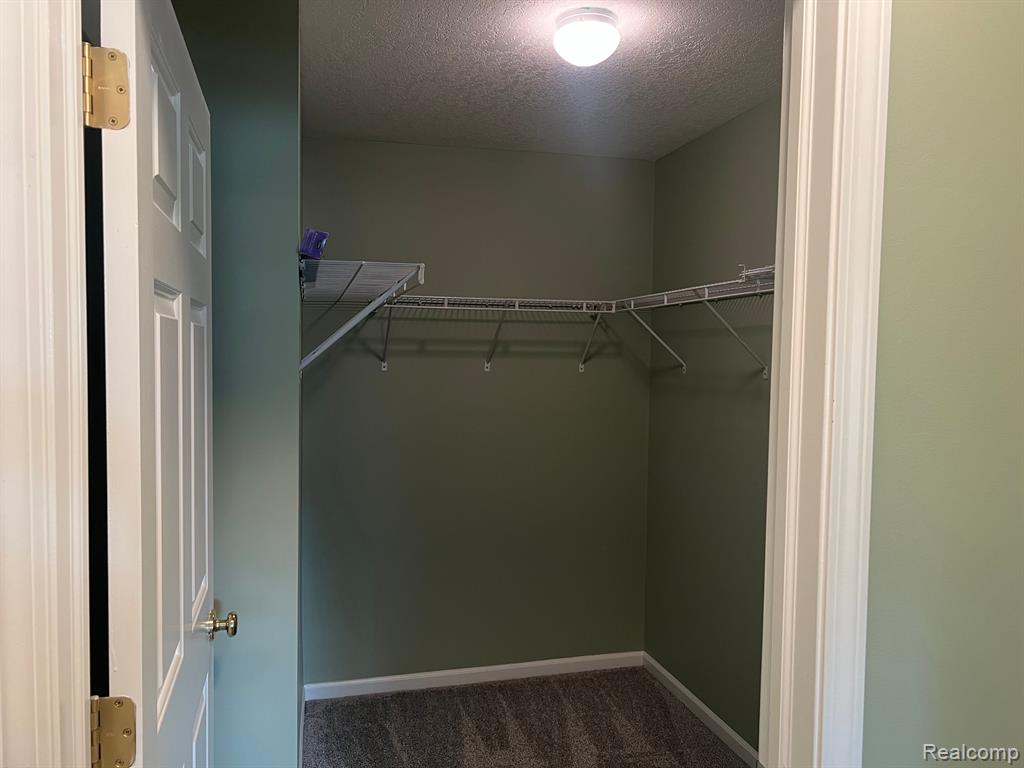 5546 PINEHURST Drive, 186, Trenton, MI 48183 — Photo 8