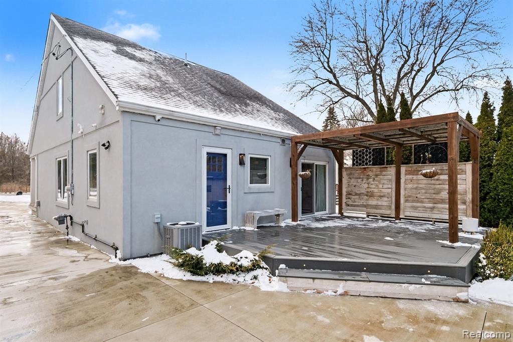 4163 E Maple Avenue, Grand Blanc, MI 48439 — Photo 29