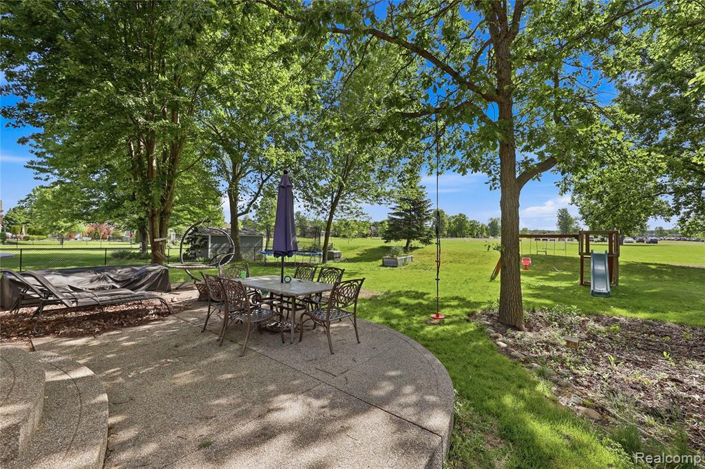 35724 Saint Clair Drive, New Baltimore, MI 48047 — Photo 46