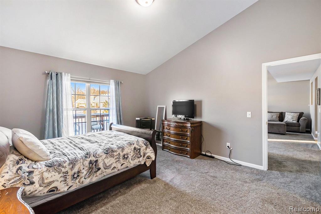 5961 AUGUSTA Lane, Grand Blanc, MI 48439 — Photo 9