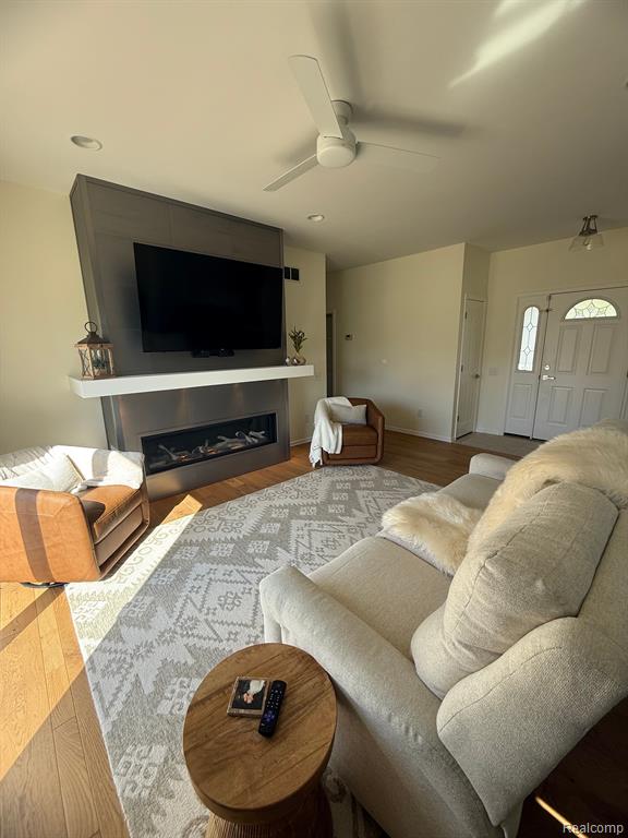 7975 COLLEEN Drive, Fowlerville, MI 48836 — Photo 13