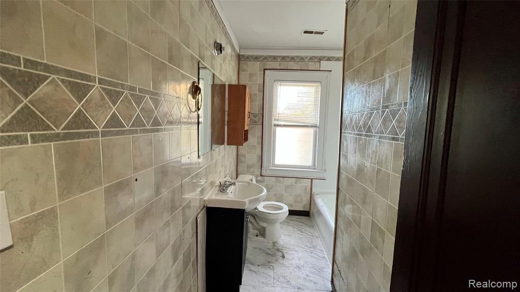 4901 Whitfield Street, Detroit, MI 48204 — Photo 12