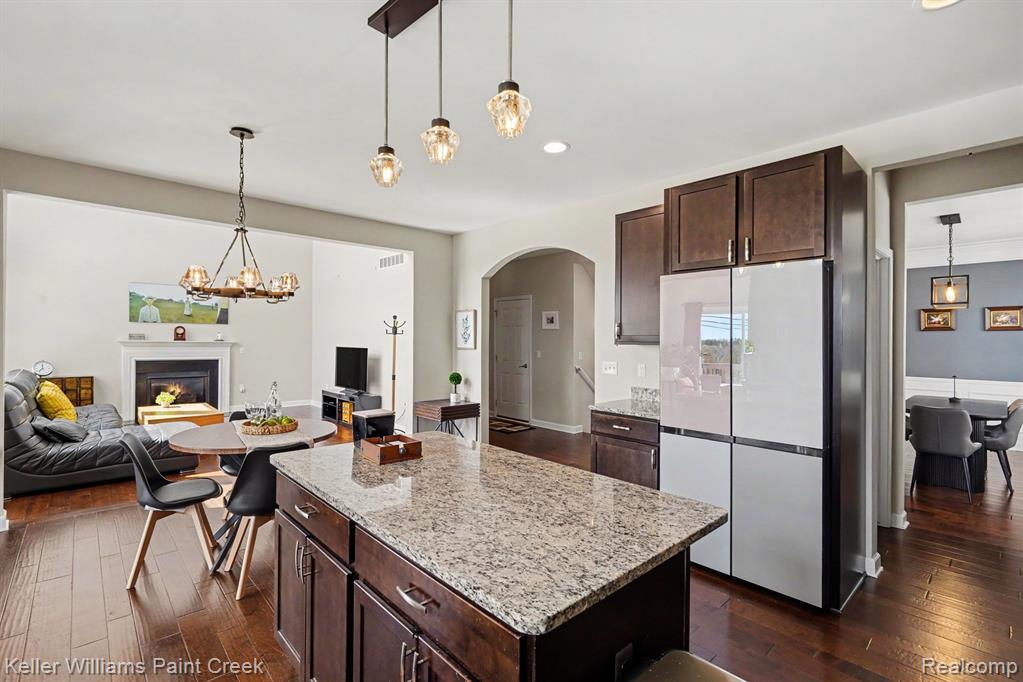 4846 E Stonegate Circle, Lake Orion, MI — Photo 8