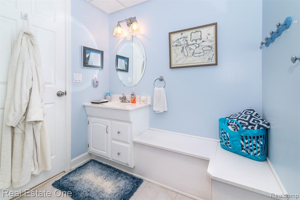 59633 Trena Lane, South Lyon, MI 48178 — Photo 54