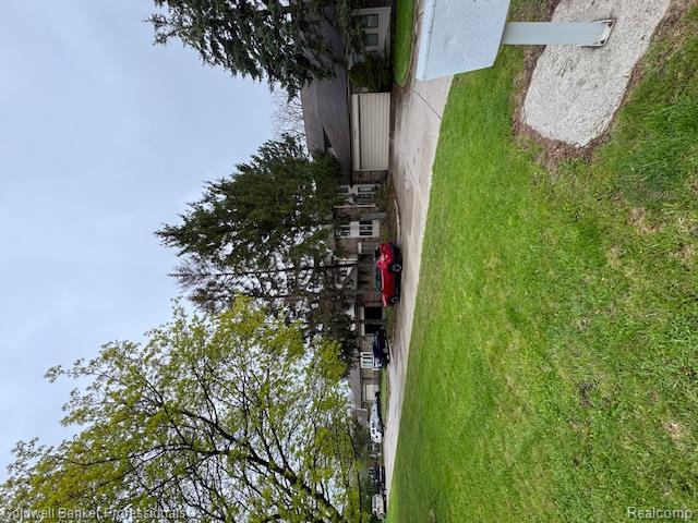 13730 Plumbrook, Sterling Heights, MI 48312 — Photo 2