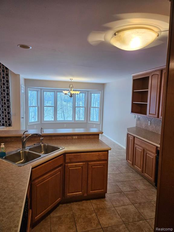 5485 HIDDEN VALLEY Trail, Linden, MI 48451 — Photo 9