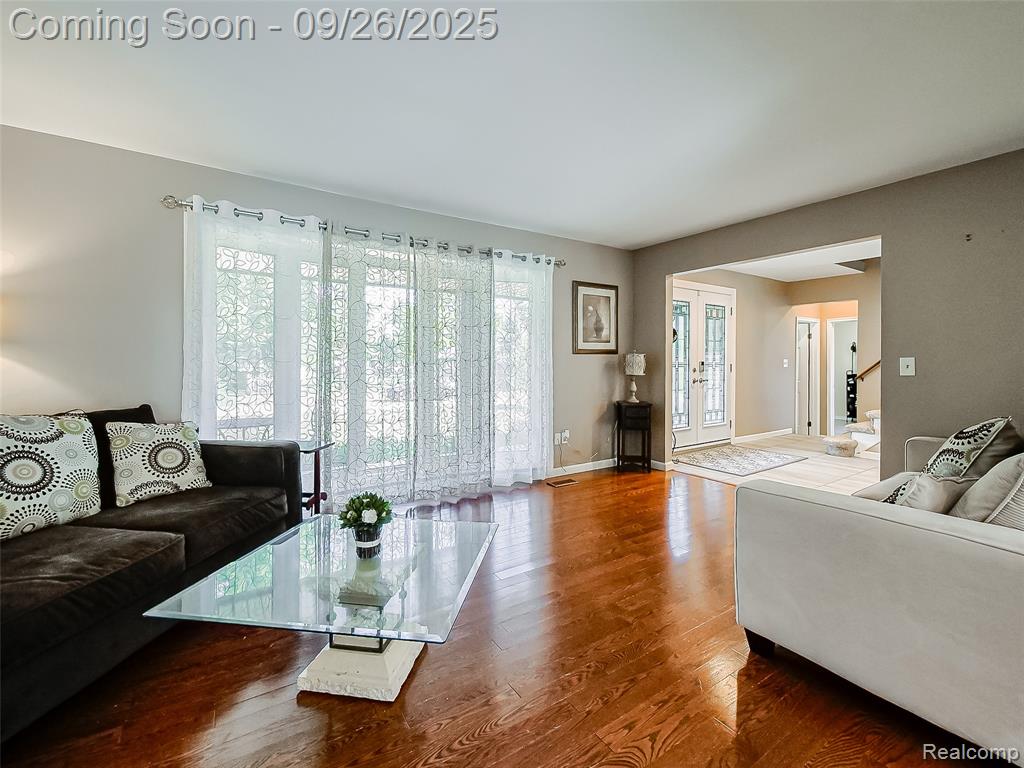 5854 Vincent Trail, Shelby Twp, MI 48316 — Photo 9