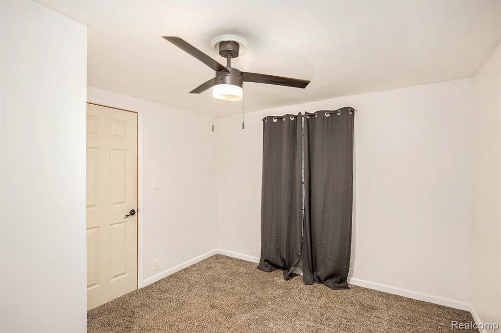 321 Gaway Street, Vassar, MI 48768 — Photo 9