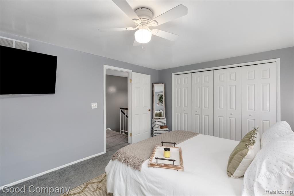 42146 Farragut Court, Northville, MI 48167 — Photo 23