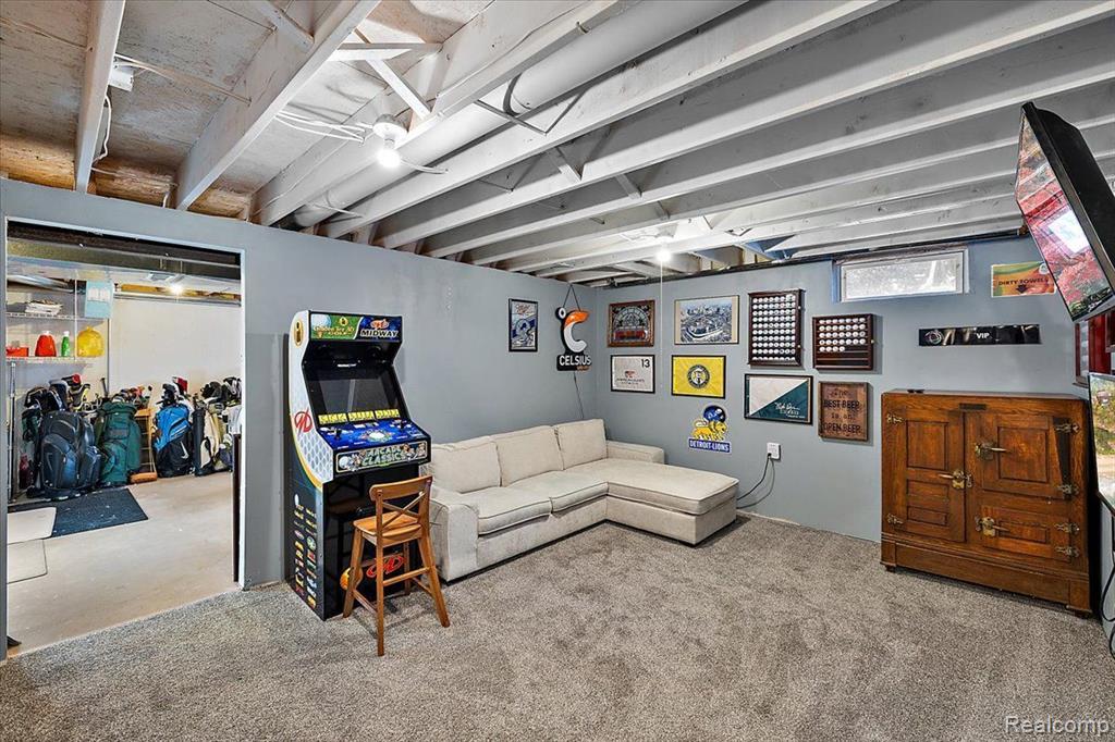 8958 SUNFLOWER, Whitmore Lake, MI 48189 — Photo 46
