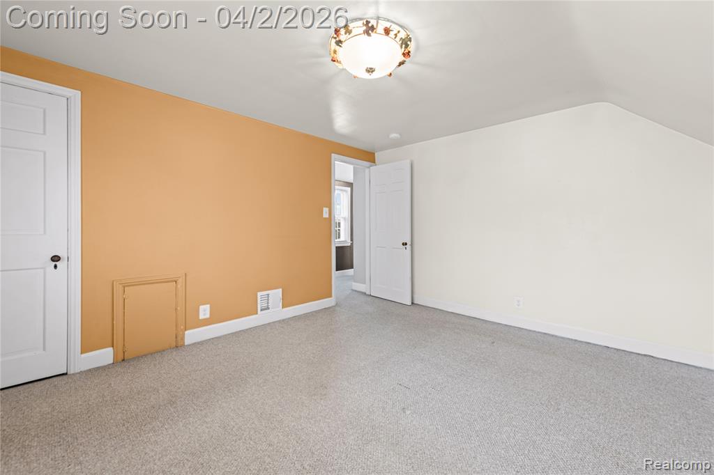 2305 Vinewood Street, Wyandotte, MI 48192 — Photo 19