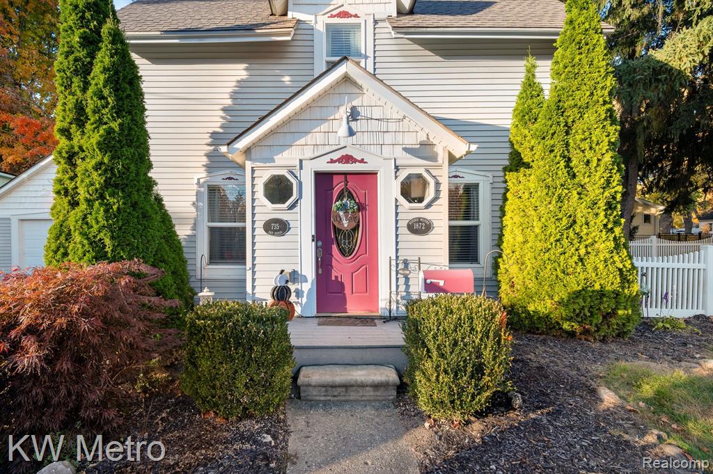 735 E HURON Street, Milford, MI 48381 — Photo 52