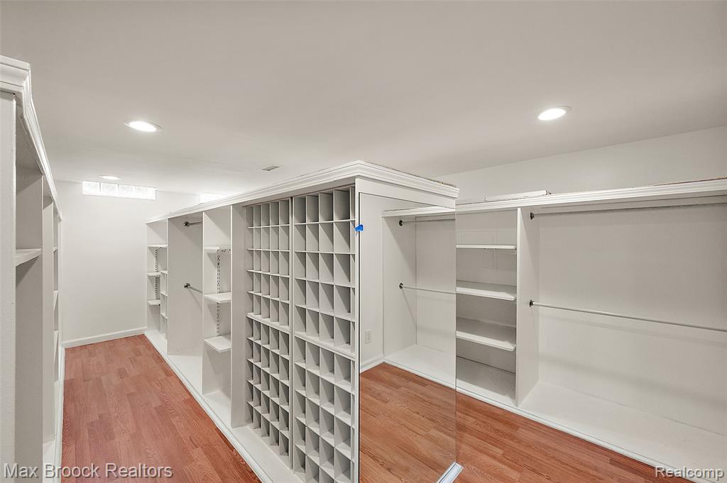5175 Woodlands Drive, Bloomfield Hills, MI 48302 — Photo 29