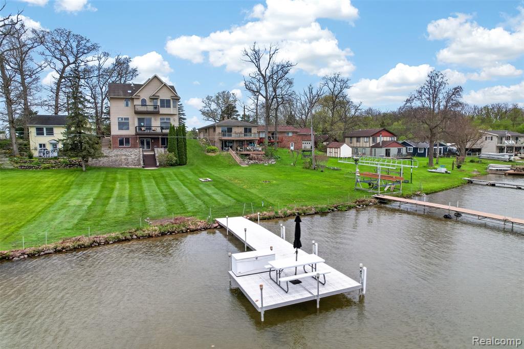 3071 School Lake Drive, Brighton, MI 48114 — Photo 4