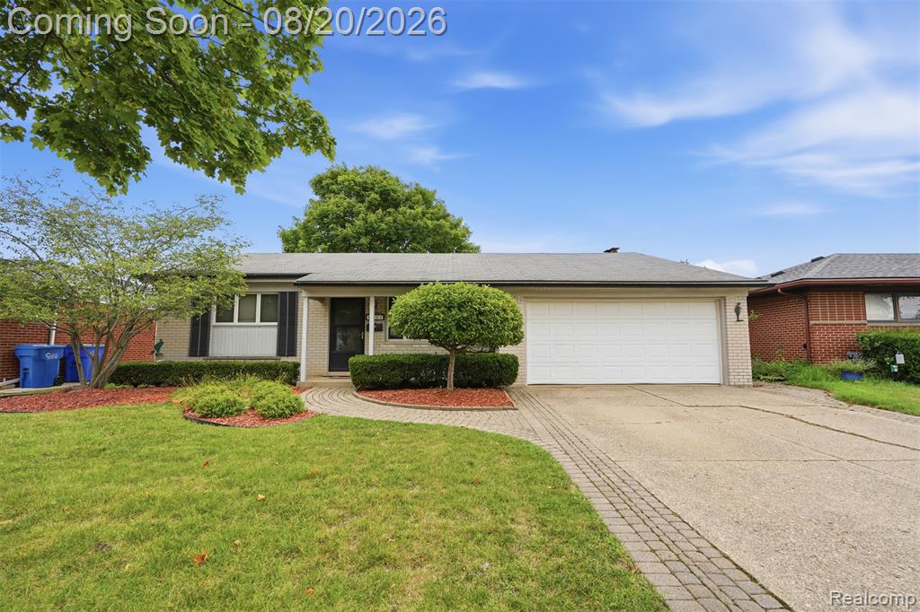 4427 Burssens Drive, Warren, MI 48092