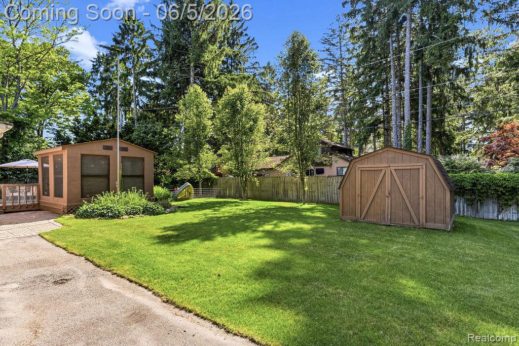 7955 Caberfae Trail, Clawson, MI 48348 — Photo 3