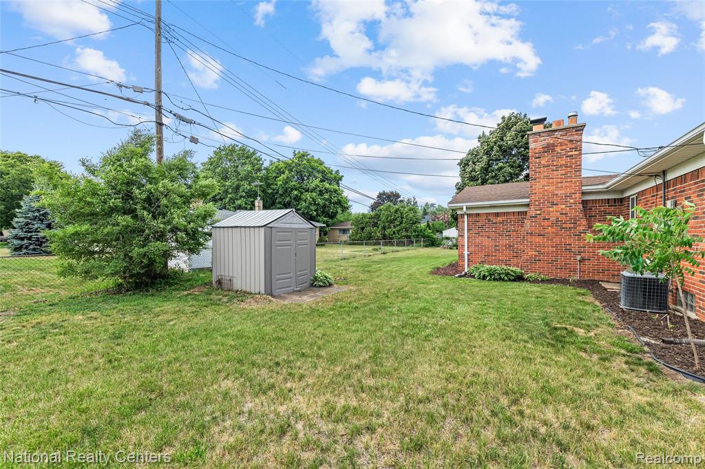 52655 Pappy, Shelby Twp, MI 48316 — Photo 20