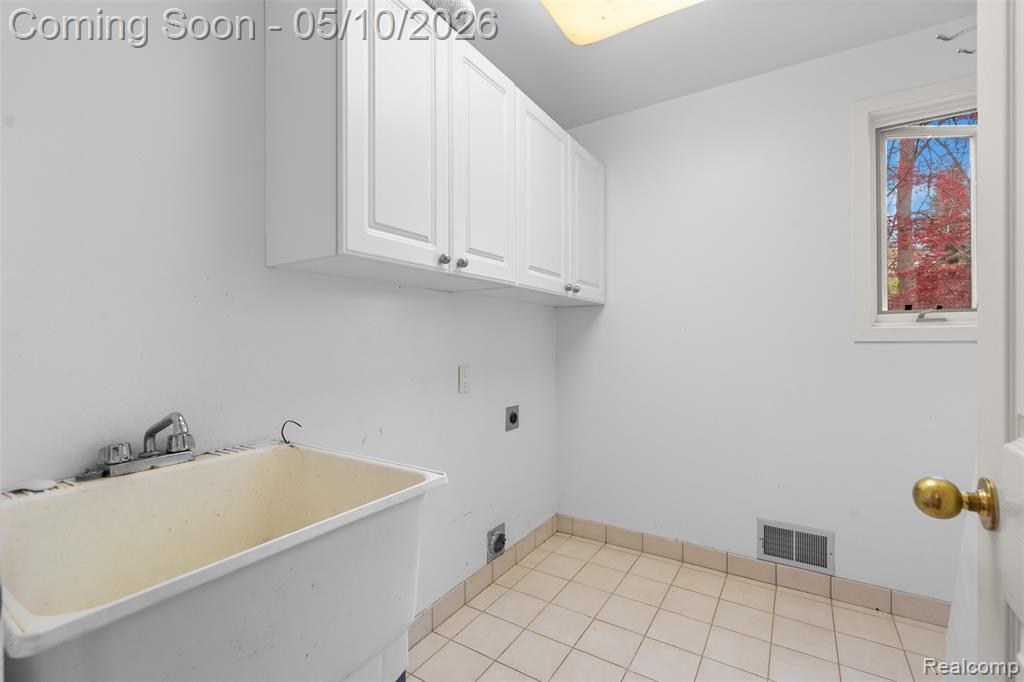 497 Lake George Road, Oakland, MI — Photo 19