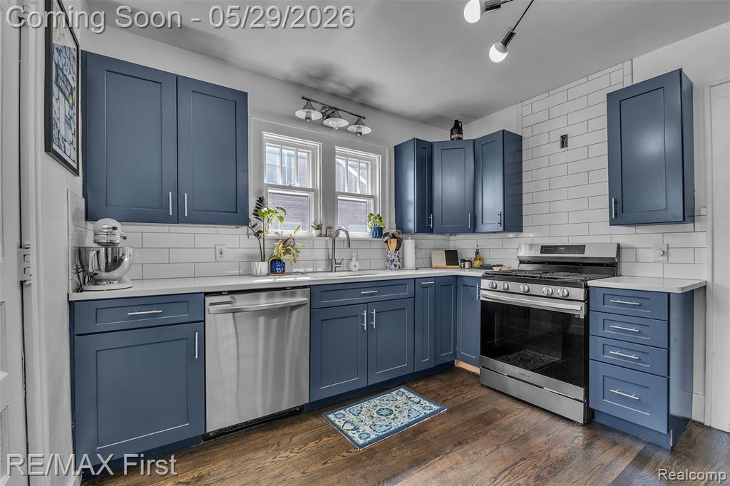 76 Gallup Street, Mount Clemens, MI 48043 — Photo 13