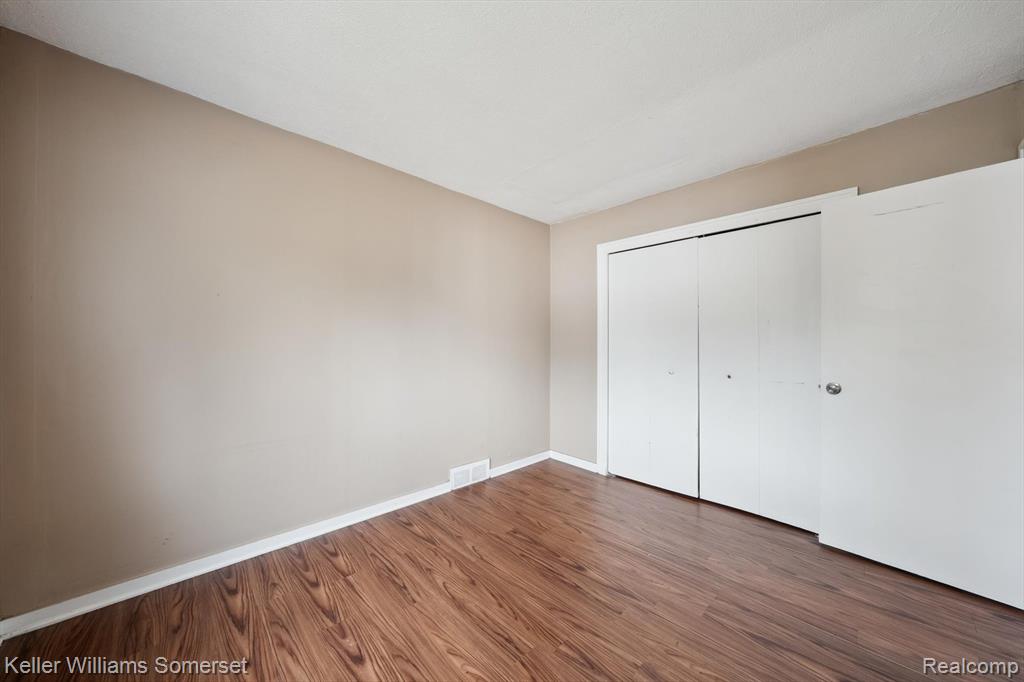 1511 E Harry Avenue, Hazel Park, MI 48030 — Photo 27