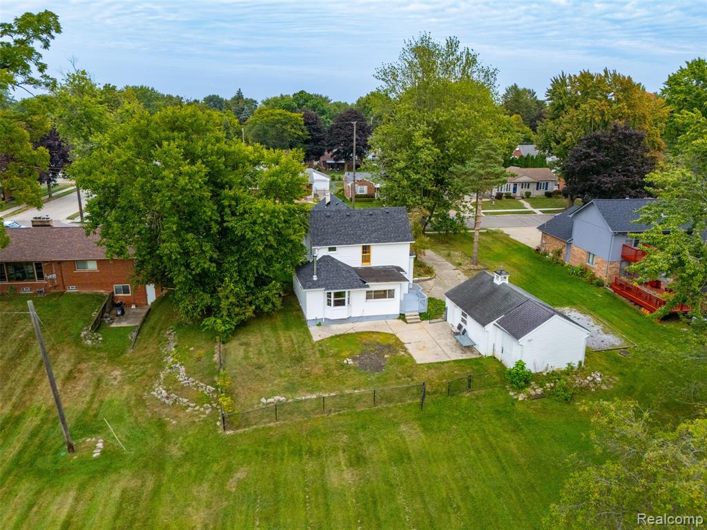 190 Riverside Drive, Mount Clemens, MI 48043 — Photo 37